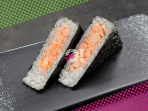 Онигири с креветкой Онигири с креветкой