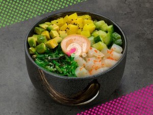 Поке с гребешком и киноа Поке с гребешком и киноа