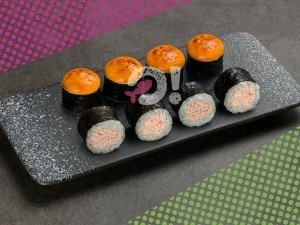 Ролл спайси сурими Ролл спайси сурими